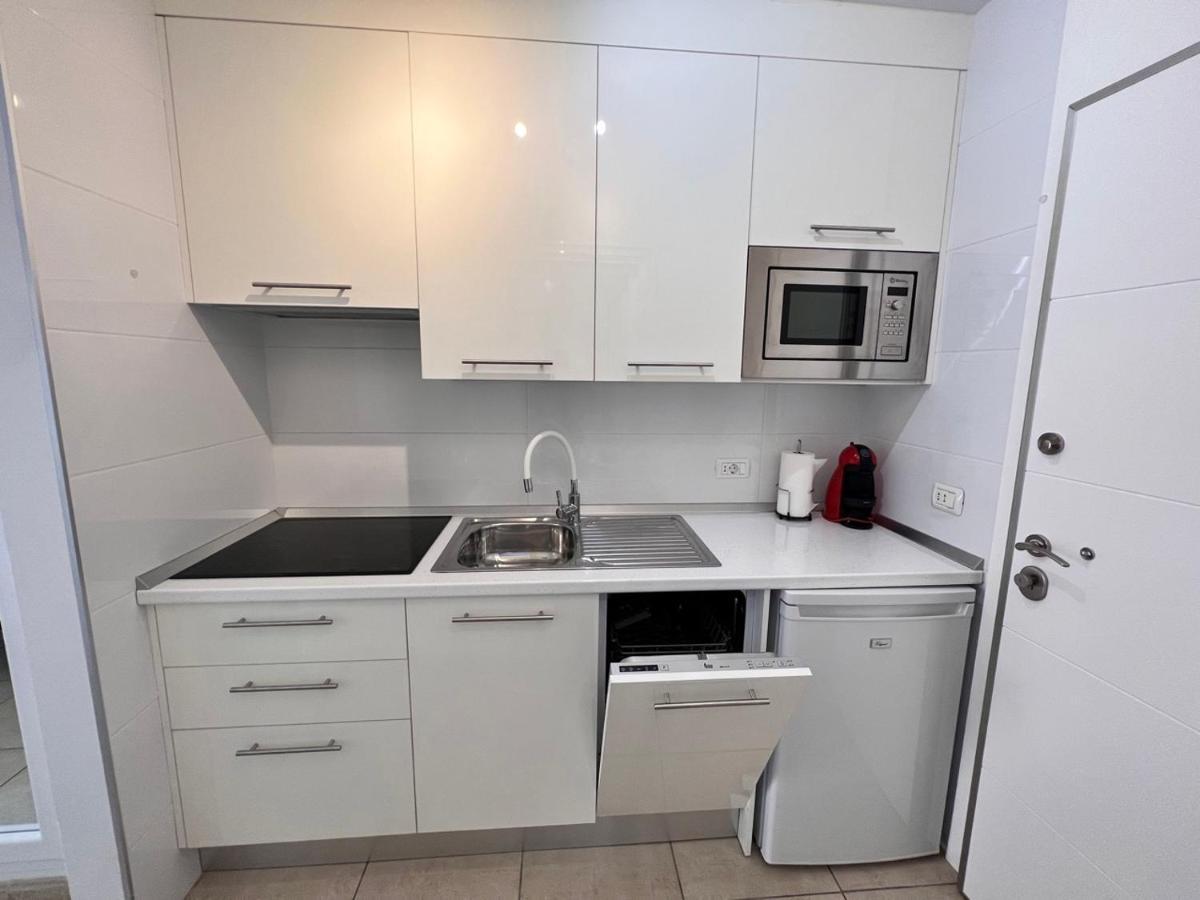 Apartament Seafront New Modern Study Ps3 Playa de las Americas  Zewnętrze zdjęcie